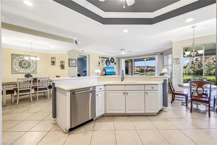 20671 Wildcat Run Dr 102, Estero, Florida 33928