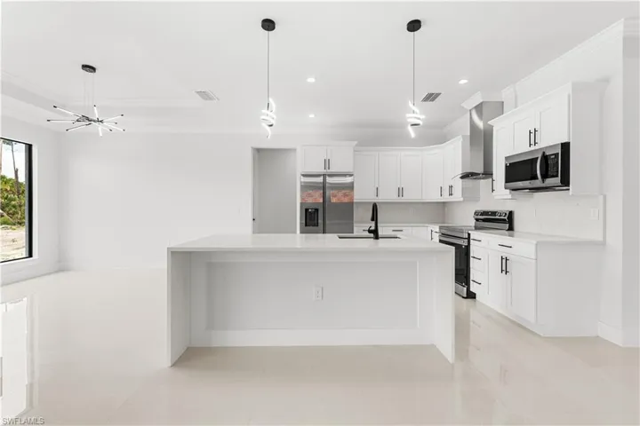 3439  14th SE AVE, Naples, FL 34117