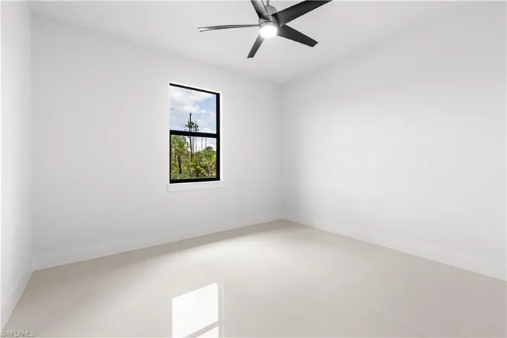 3439  14th SE AVE, Naples, FL 34117