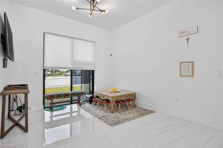 810 Floyd Ave S, Lehigh Acres, Florida 33976