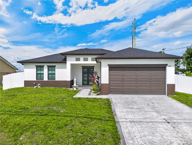 810 Floyd Ave S, Lehigh Acres, Florida 33976