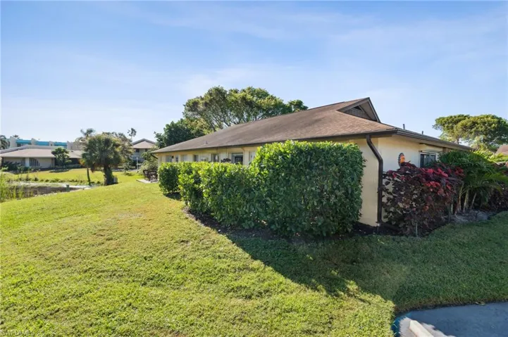851 Palm View Dr 29, Naples, Florida 34110