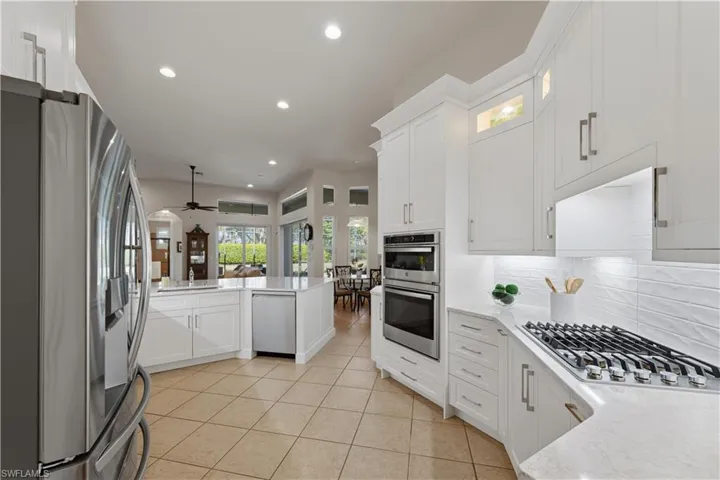 19500 La Serena Dr, Estero, Florida 33967