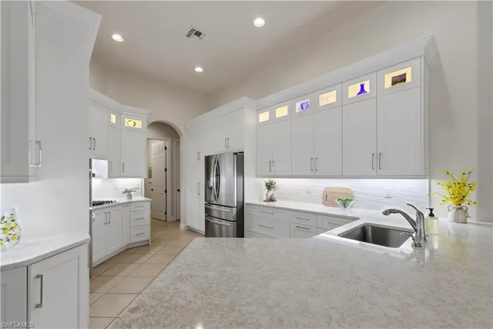 19500  La Serena  DR, Estero, FL 33967