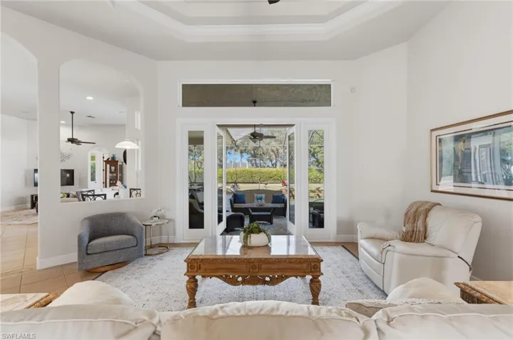 Living room access to lanai