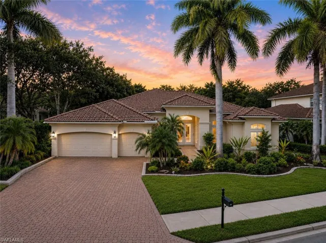 19500 La Serena Dr, Estero, Florida 33967