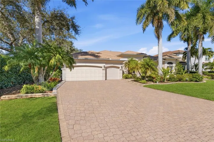 3-car Garage!