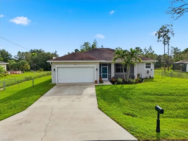 1116 Thompson Ave, Lehigh Acres, Florida 33972