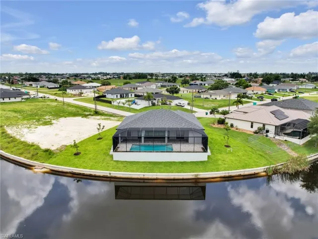 156 NW 18th  PL, Cape Coral, FL 33993