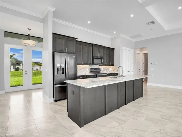 156 NW 18th  PL, Cape Coral, FL 33993