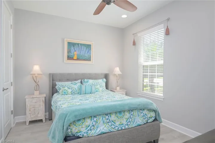 8013  Calle Canovas  CT, Naples, FL 34114