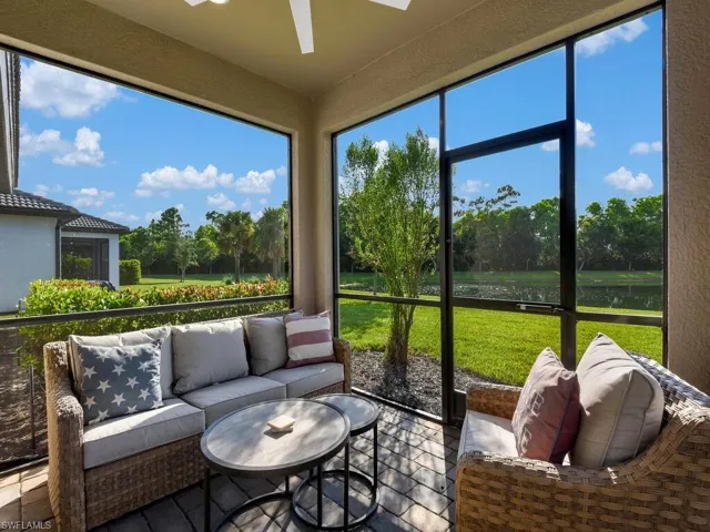 Rear Lanai