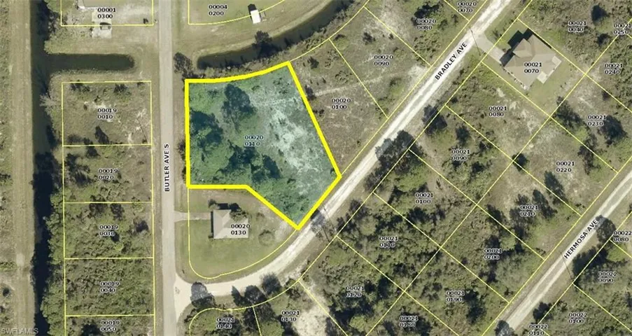 354  Bradley  AVE, Lehigh Acres, FL 33974