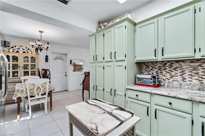 1167  Travis  AVE, NORTH FORT MYERS, FL 33903