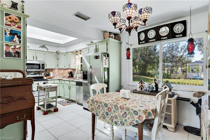 1167  Travis  AVE, NORTH FORT MYERS, FL 33903