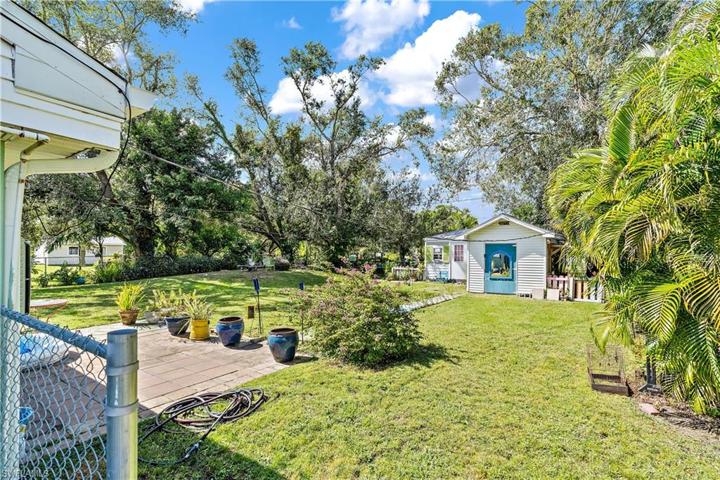 1167  Travis  AVE, NORTH FORT MYERS, FL 33903