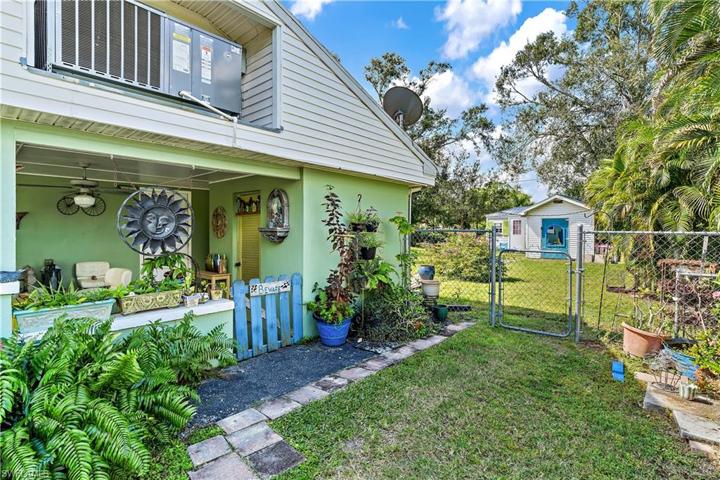 1167  Travis  AVE, NORTH FORT MYERS, FL 33903