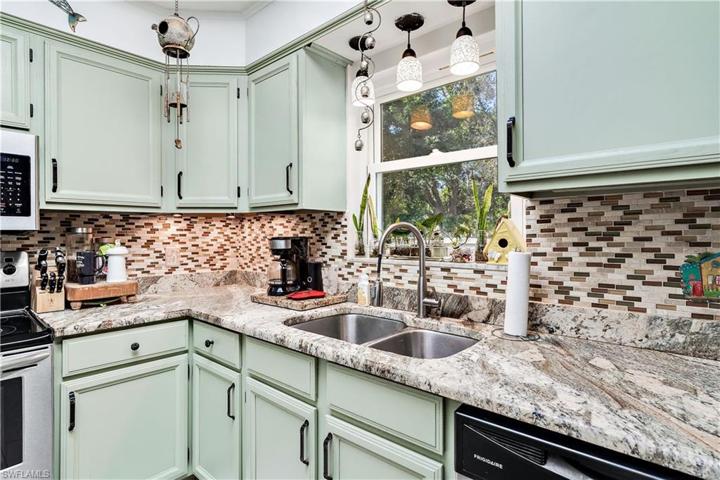 1167  Travis  AVE, NORTH FORT MYERS, FL 33903