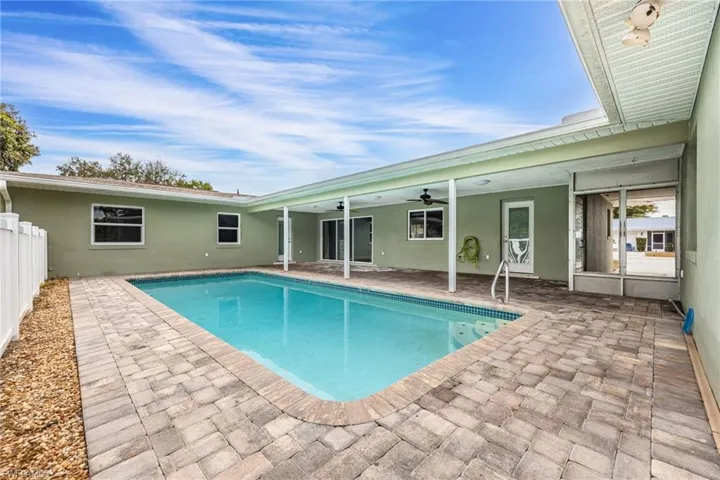 2307 Flora Ave, Fort Myers, Florida 33907