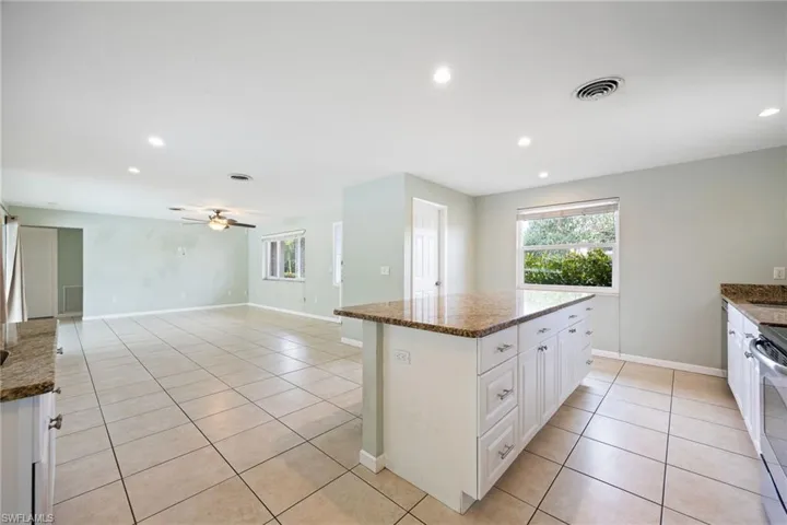 2307 Flora Ave, Fort Myers, Florida 33907