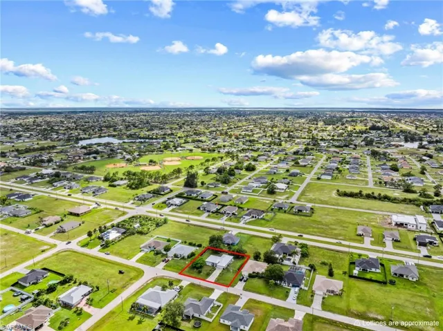 1208 Nw 15th Pl, Cape Coral, Florida 33993