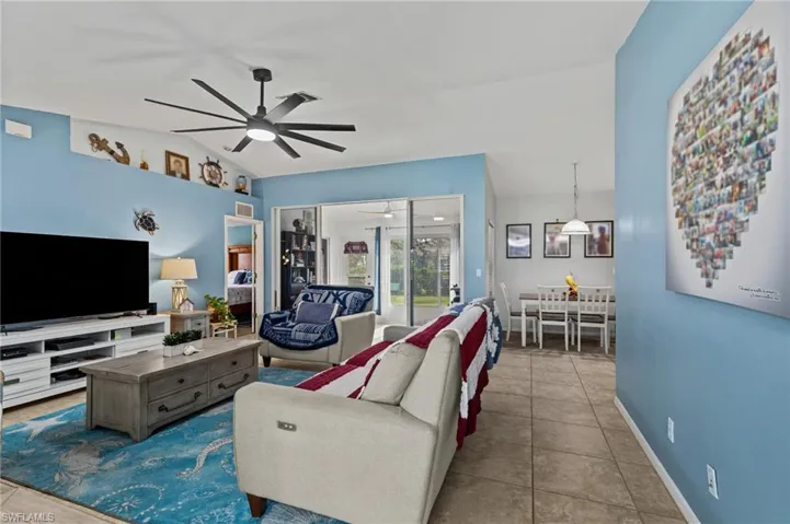 1208 Nw 15th Pl, Cape Coral, Florida 33993