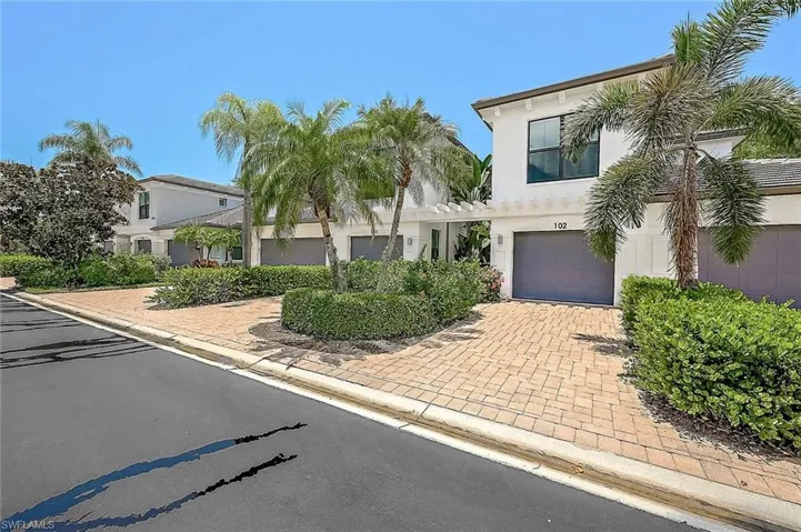 2390  Ravenna  BLVD, Naples, FL 34109