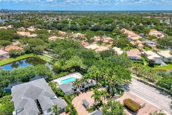 2390  Ravenna  BLVD, Naples, FL 34109