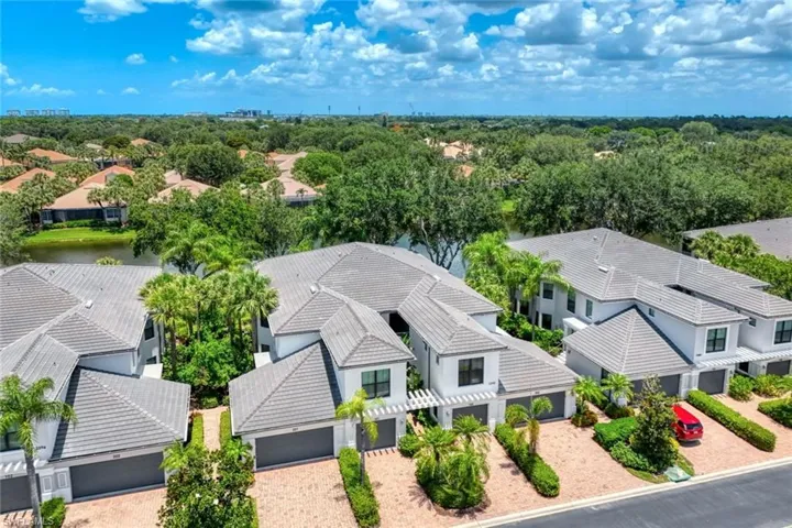 2390  Ravenna  BLVD, Naples, FL 34109