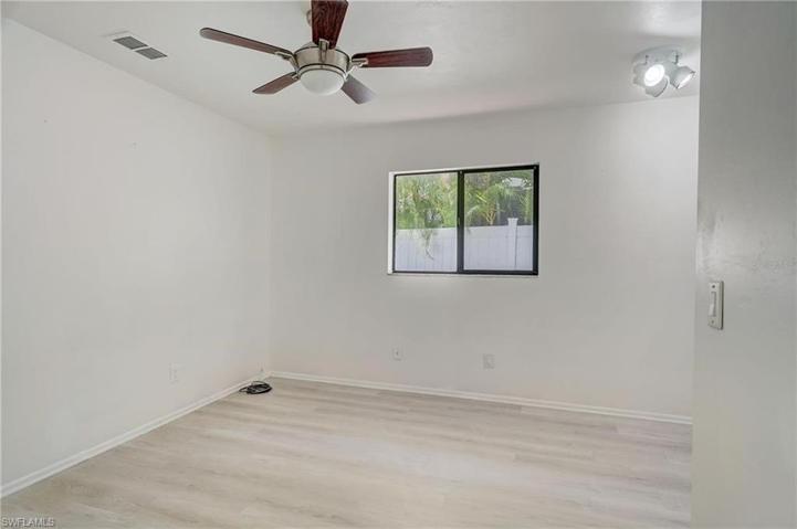 primary bedroom unit 1