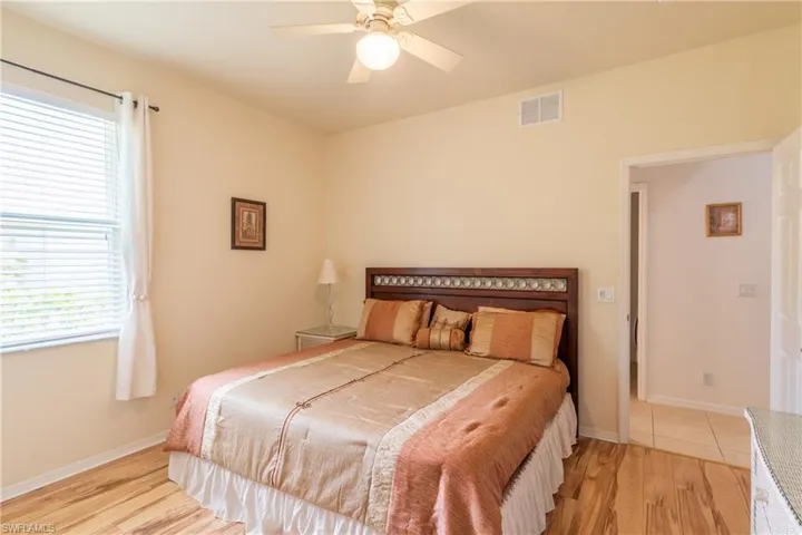 7755 Berkshire Pines Dr, Naples, Florida 34104