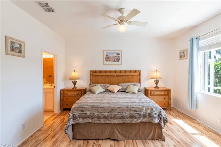 7755 Berkshire Pines Dr, Naples, Florida 34104