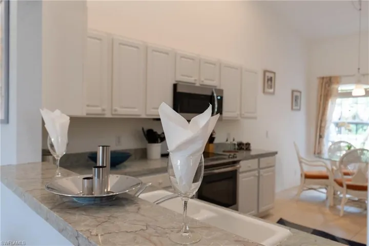 7755 Berkshire Pines Dr, Naples, Florida 34104