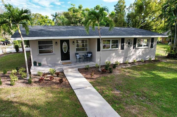 1505 Lynwood AVE, FORT MYERS FL 33901