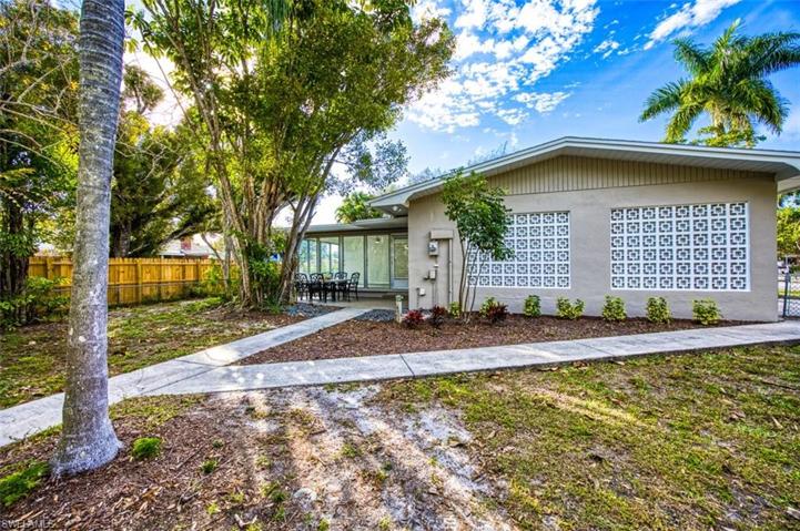 1505 Lynwood AVE, FORT MYERS FL 33901