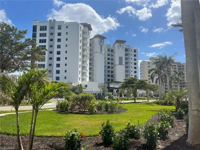 4142 Bay Beach Ln 4, Fort Myers Beach, Florida 33931