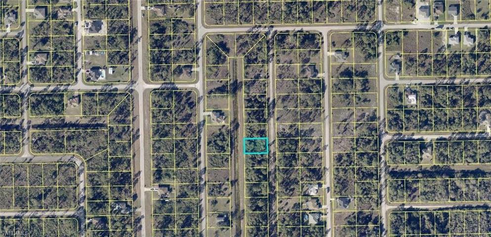 430  Lampion S AVE, LEHIGH ACRES, FL 33974