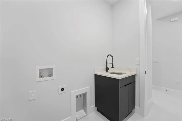 3410 16th St W, Lehigh Acres, Florida 33971