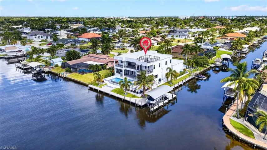 5362 Mayfair Ct, Cape Coral, Florida 33904