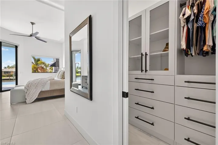 5362 Mayfair Ct, Cape Coral, Florida 33904
