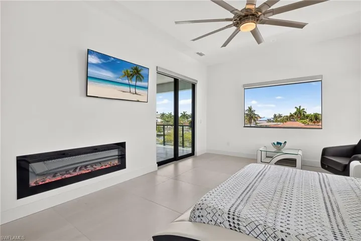 5362 Mayfair Ct, Cape Coral, Florida 33904