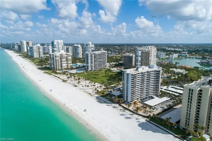 4005 Gulf Shore Blvd N 100, Naples, Florida 34103