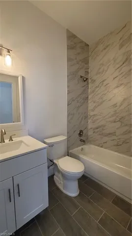 Guest bathroom #1