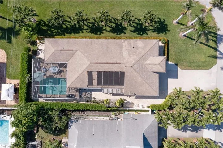 700  106th N AVE, Naples, FL 34108