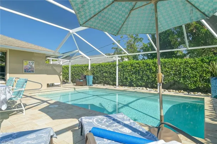 700  106th N AVE, Naples, FL 34108
