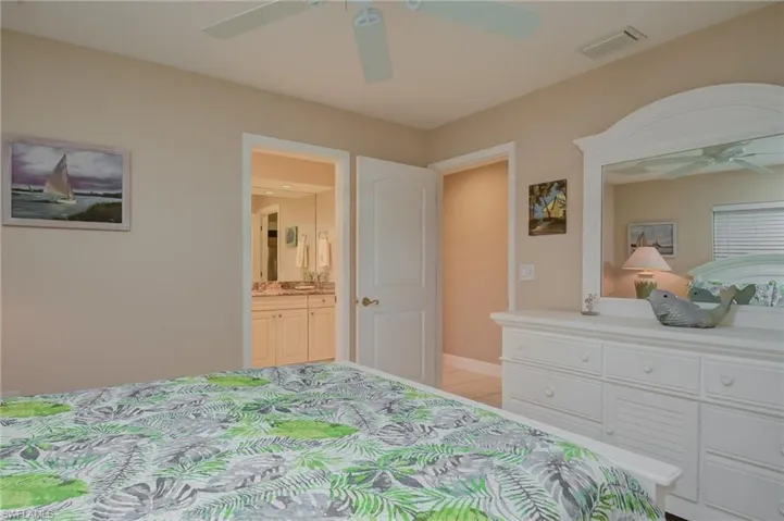 700  106th N AVE, Naples, FL 34108
