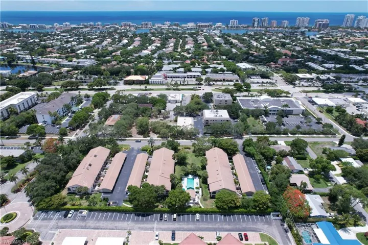 3370 10th St N 1304, Naples, Florida 34103