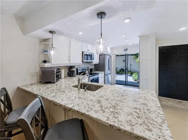 3370 10th St N 1304, Naples, Florida 34103