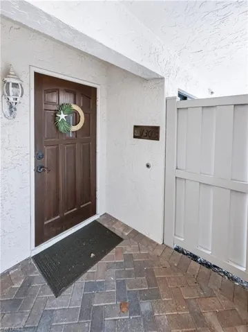 3370 10th St N 1304, Naples, Florida 34103