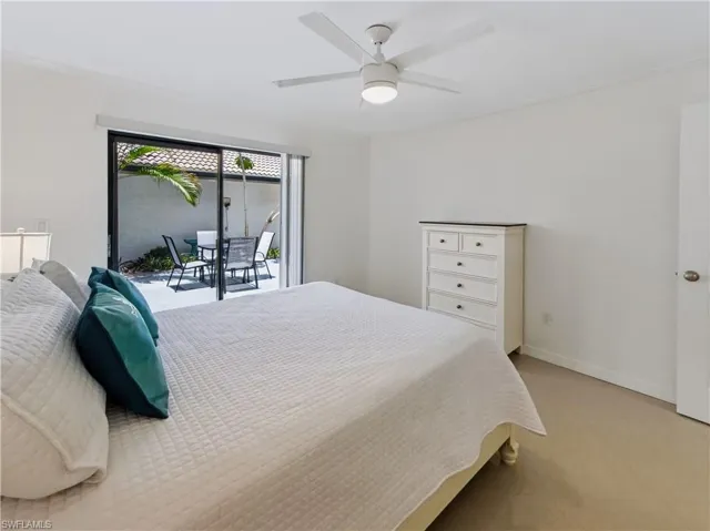 3370 10th St N 1304, Naples, Florida 34103